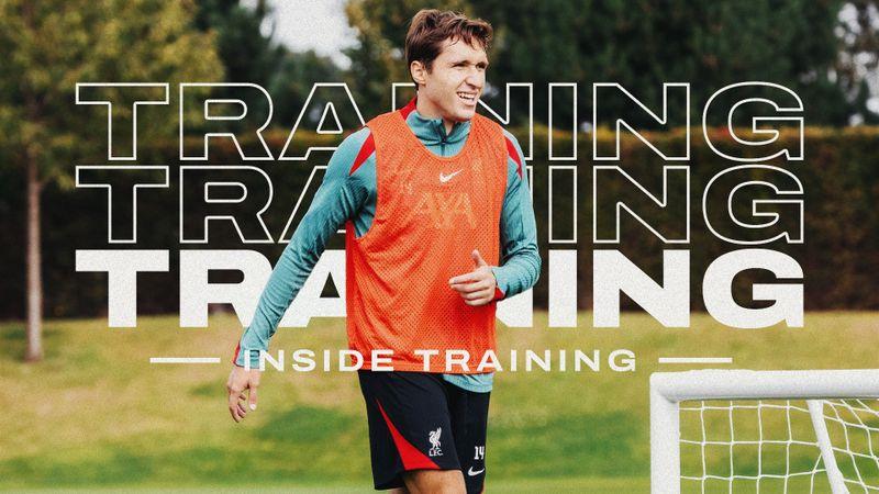 Inside Training: Federico Chiesa joins U21s training session