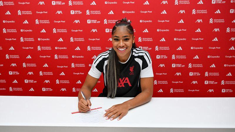 Goalkeeper Khiara Keating signs for LFC Women